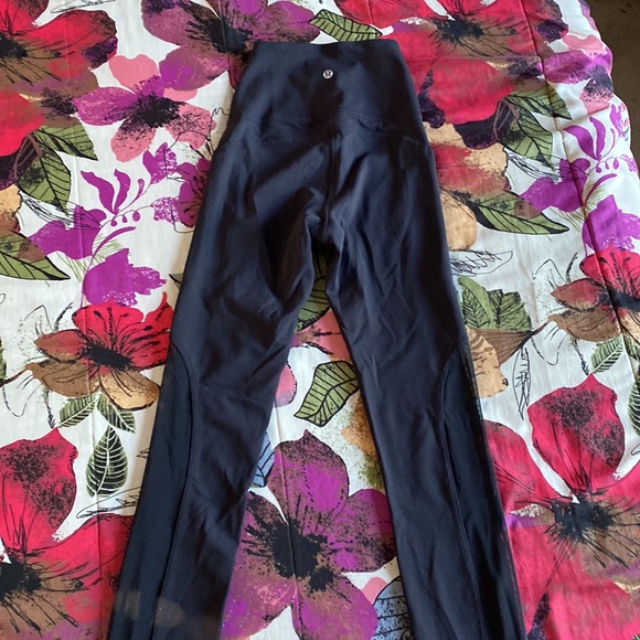 Lululemon Mastered Motion High-Rise Tight - Picture 9 of 11